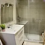 De 아파트 카르테스