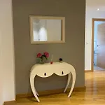 De Apartment *
