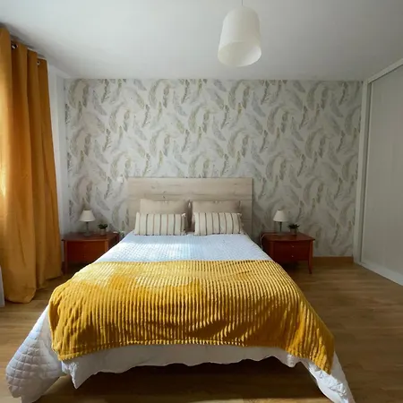 Apartment De *