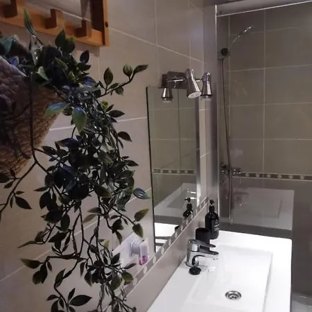 Apartment De
